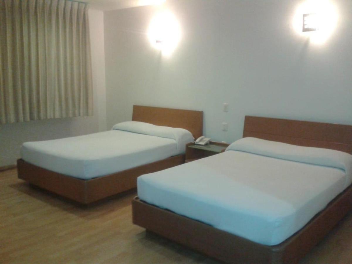 Hotel Alcazar Poza Rica Zewnętrze zdjęcie
